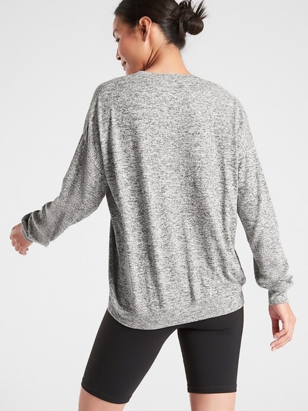 Athleta Mindful Pullover – Light Gray Heather‎ 🌿 - Picture 2 of 7